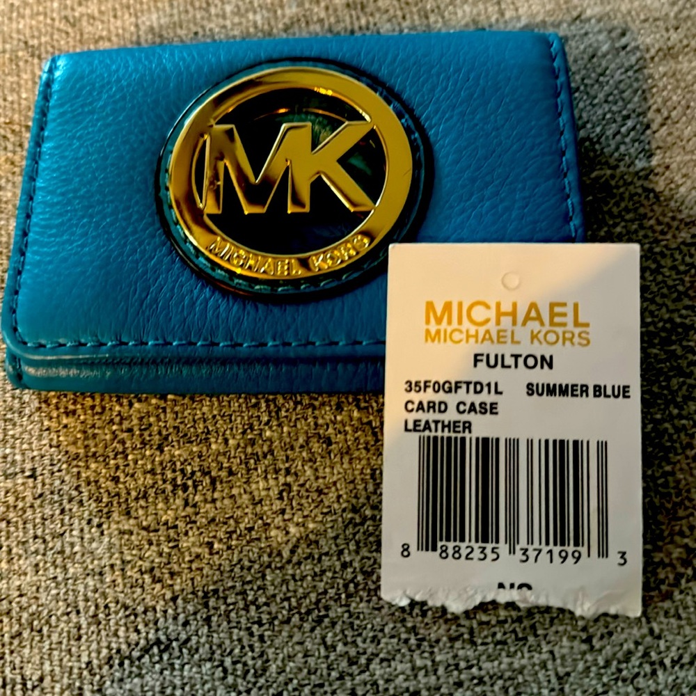 NWT Michael Kors wallet